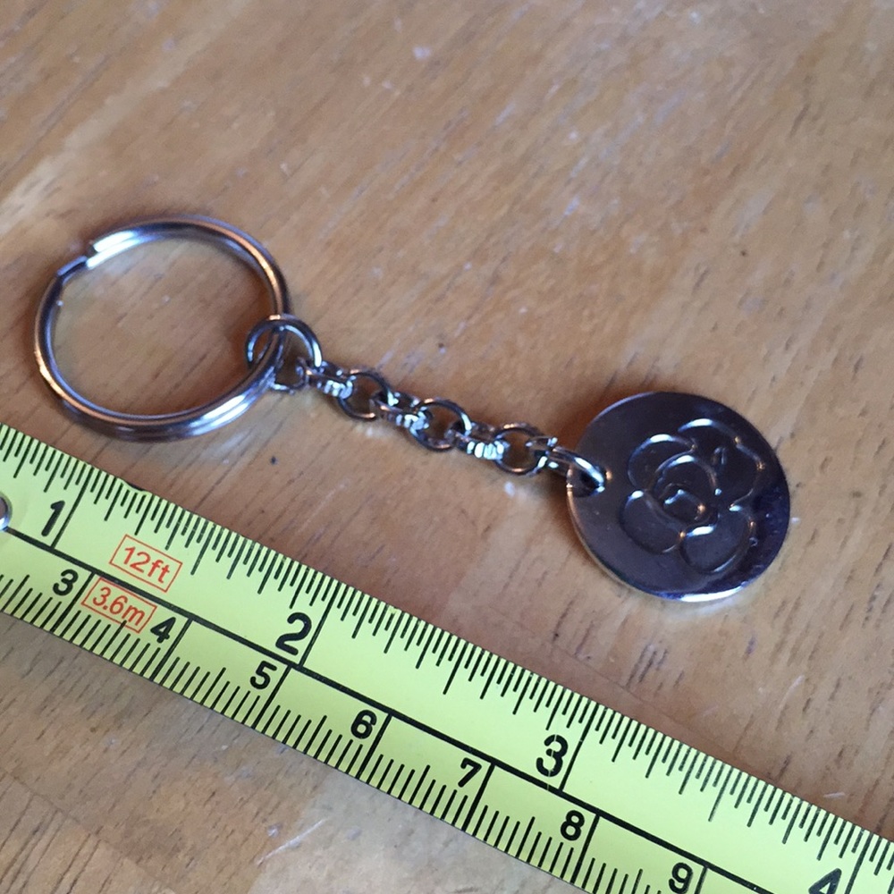 Pretty flower don’t over tone Keychain